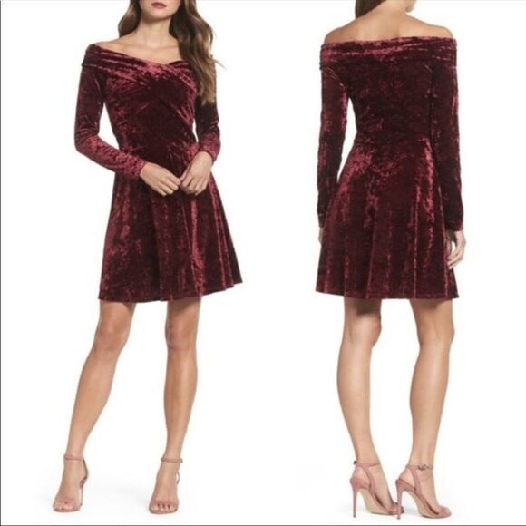 Chelsea28 Bordeaux Velvet Dress - Picture 4 of 4